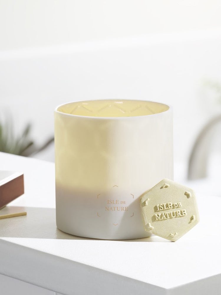 Pagua Bay Fragrance Luxury Beeswax Candle: additional image