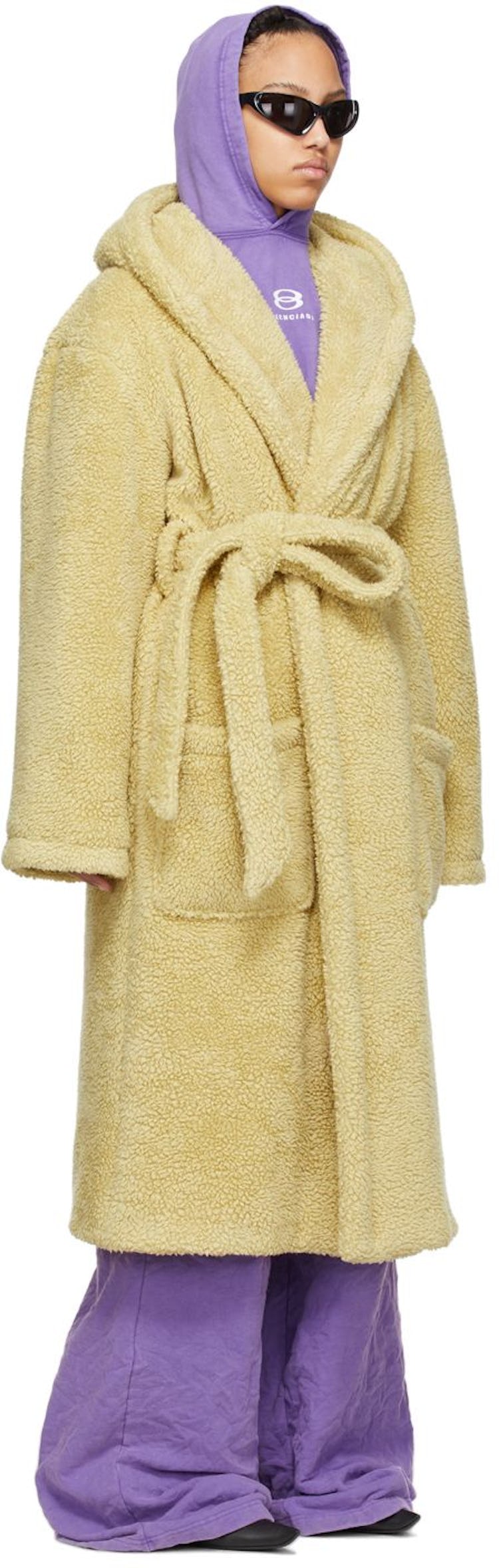 Yellow Bathrobe Coat: additional image