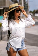 Faux Feather Trim White Blouse: additional image