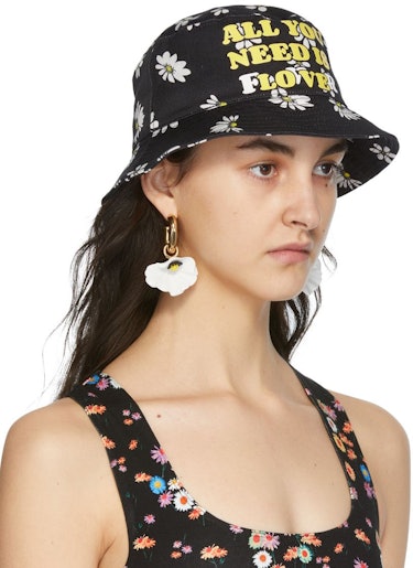 SSENSE Exclusive Black Daisy Bucket Hat: image 1