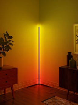 Corner Floor Lamp: additional image