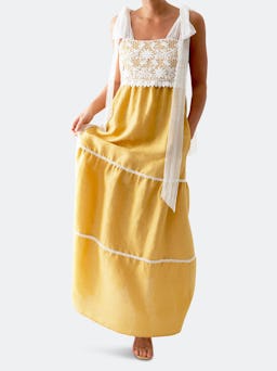 Three-Tier Juniper Dress with Flower Lace: image 1