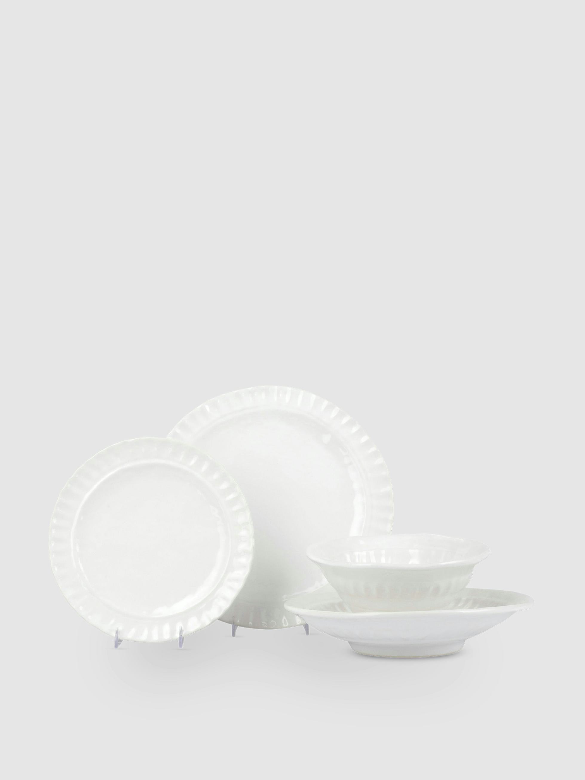 Pietra Serena Four-Piece Place Setting: image 1