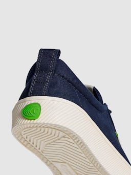 OCA Low Navy Canvas Sneaker Women: additional image