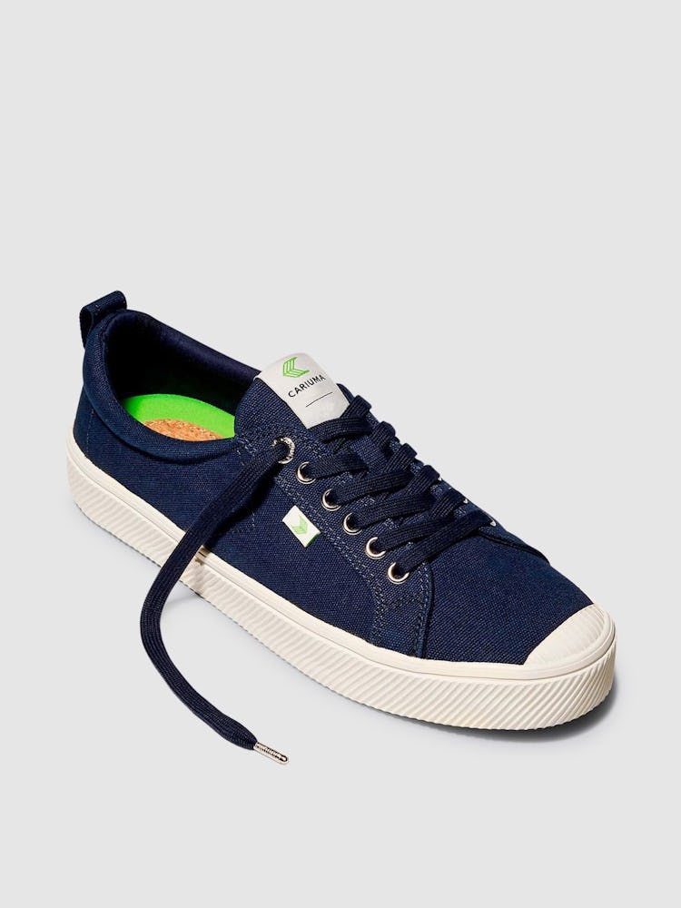 OCA Low Navy Canvas Sneaker Women: image 1