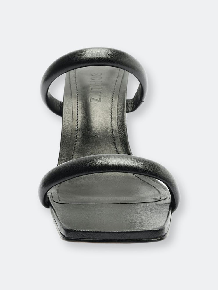 Ully Leather Sandal: additional image
