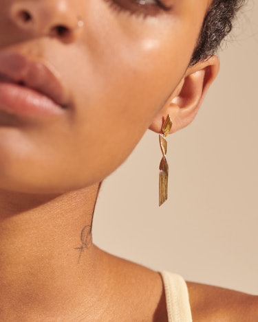 Unisex 18K Gold Bamboo Drop Earrings: additional image