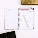 2022 Daily Planner - Burgundy: additional image