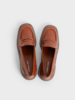 Scallop-Trim Penny Loafers - Cognac: additional image