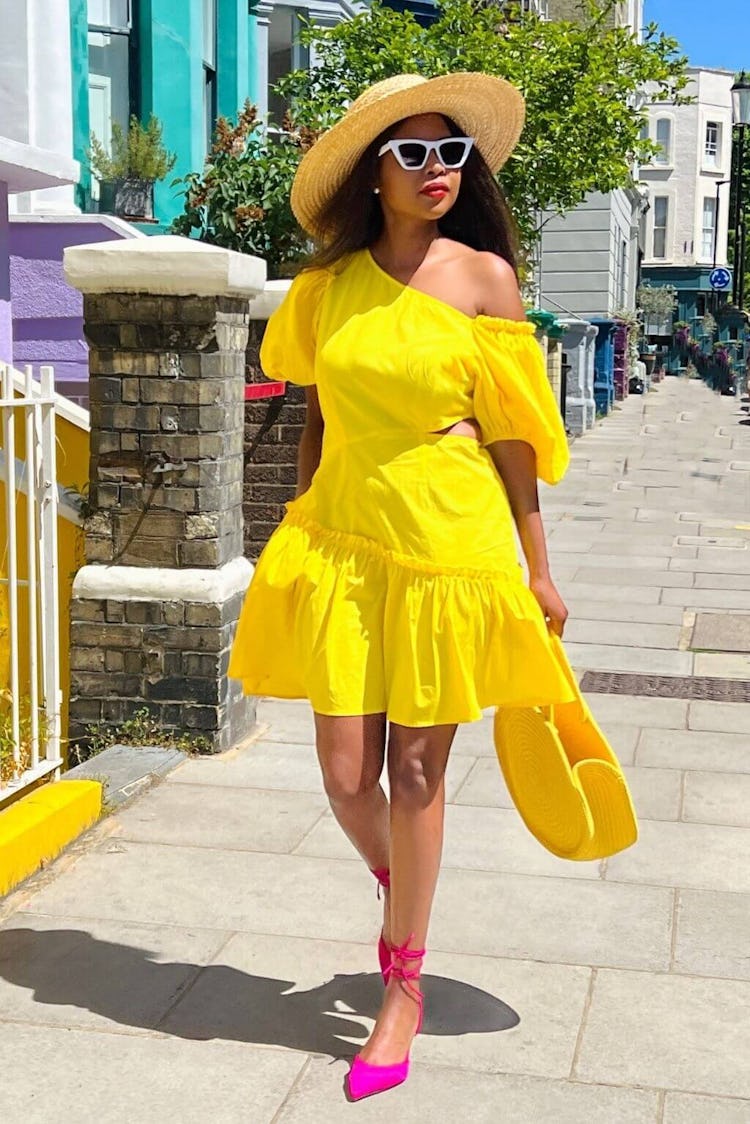 Yellow Poplin Dress: additional image