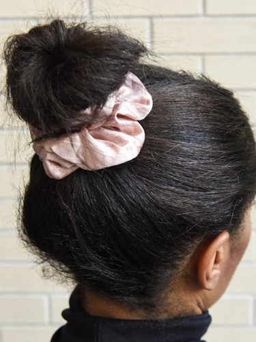 Shimmer Scrunchie: additional image