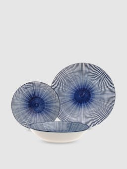 Kora Porcelain Dinnerware, Set of 12: additional image