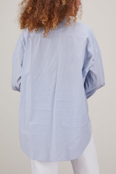 Drop Neck Oxford Tshirt in Blue/White Pinstripe: additional image