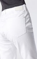 KATHLEEN SLIM BOYFRIEND JEANS IN WHITE STRETCH: additional image