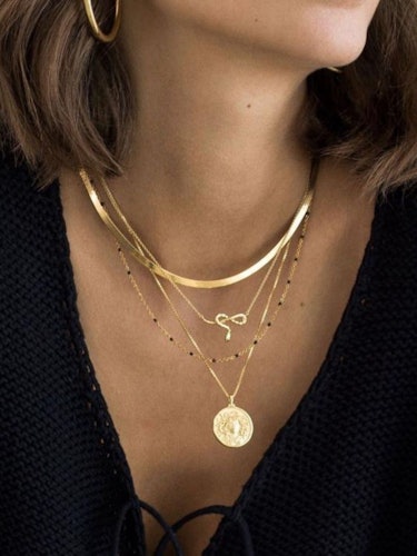 Herringbone Chain Necklace (16"): additional image