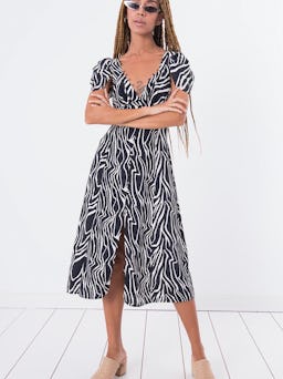 Cut Out Waist Midi Dress: image 1