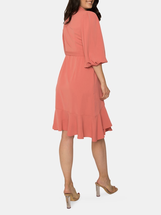 Kylie Ruffle Wrap Midi Dress: additional image