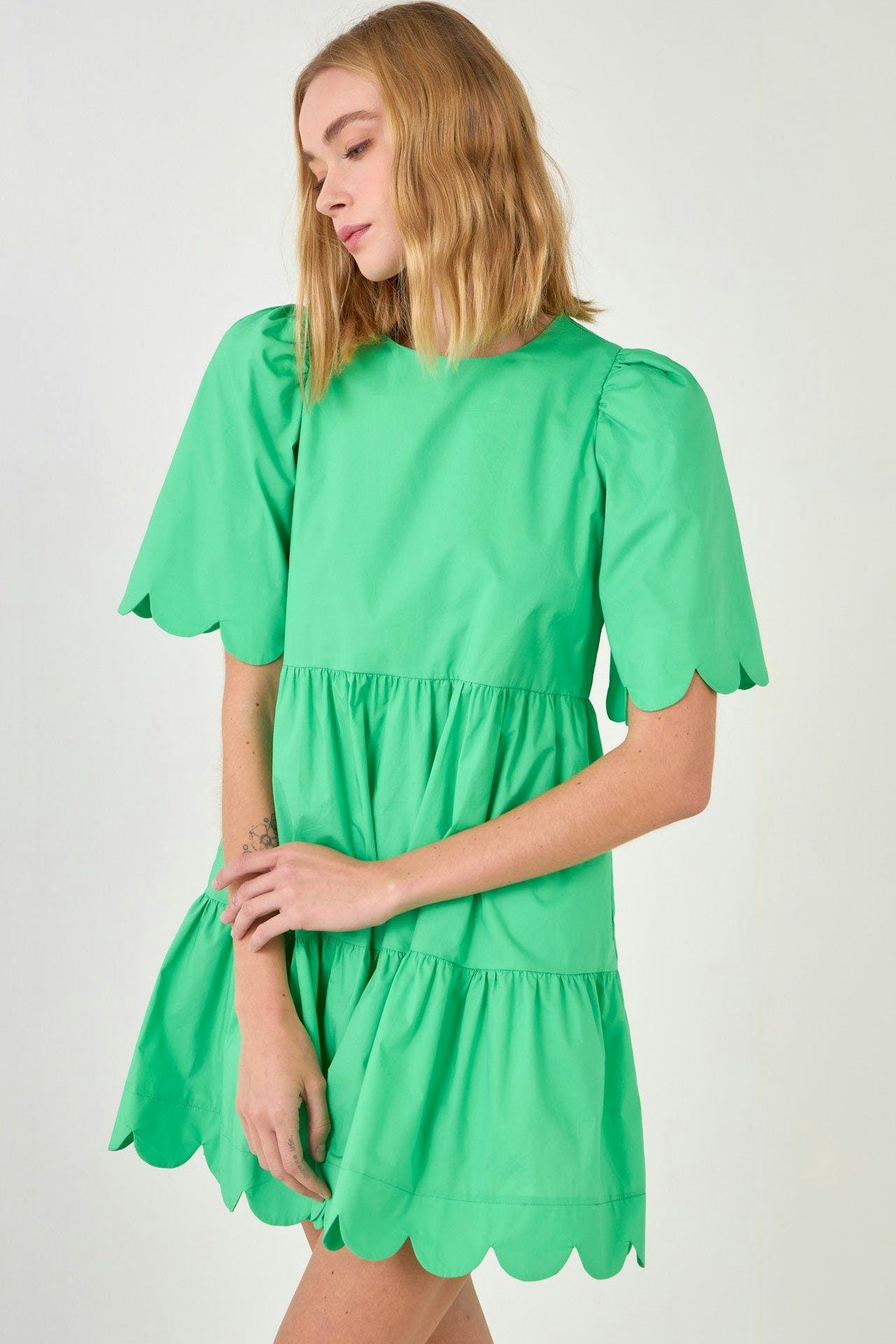 Scallop Detail Mini Dress: image 1