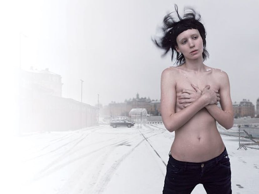cess-naked-celebs-in-w-03-h.jpg