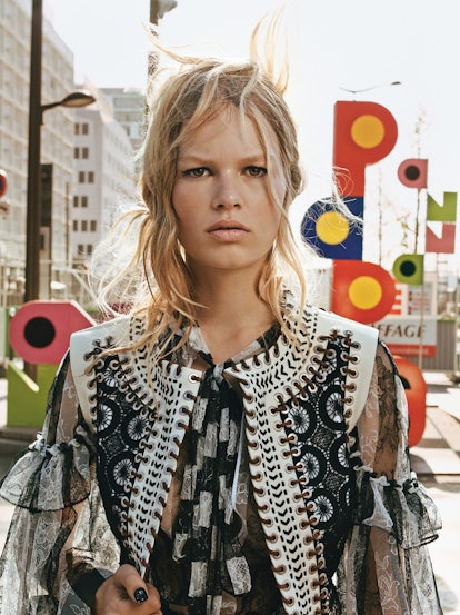 Anna Ewers