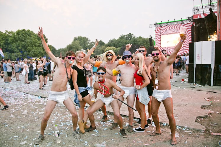 Crowd_&_Atmosphere_day6_Sziget_Festival_2016_Budapest_Matias_Altbach (6).jpg