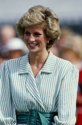 The Reason Princess Diana Was So Often Spotted Carrying A Clutch Close