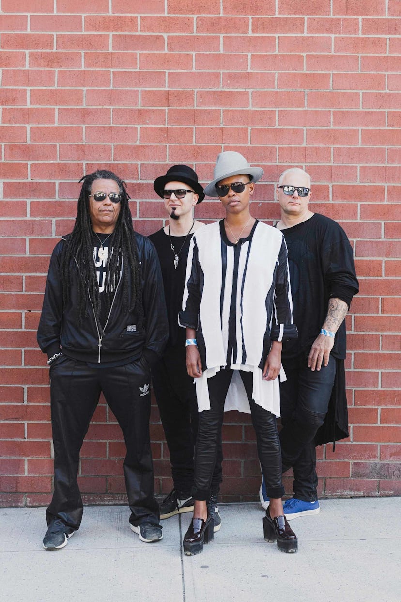 skunk_anansie_c_simbarashe_cha-03786@2x.jpg