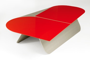 table basse "Large R" - Pierre Charpin - © Morgane Le Gall _ Courtesy Galerie kreo.jpg