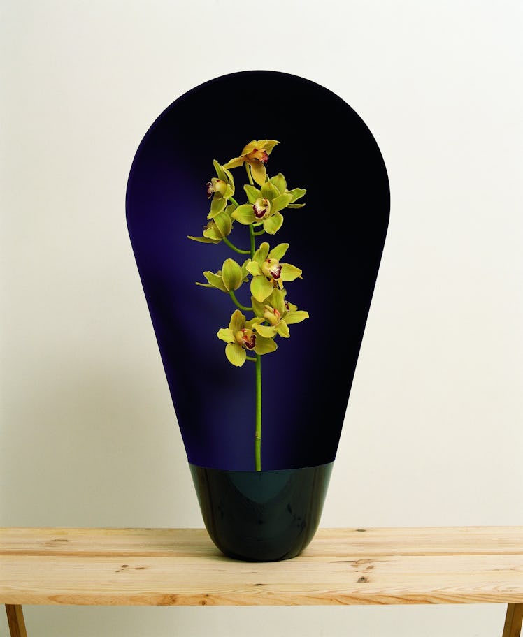 Vase "Honda" - Ronan & Erwan Bouroullec © Morgane LE GALL_ Courtesy Galerie kreo.jpg