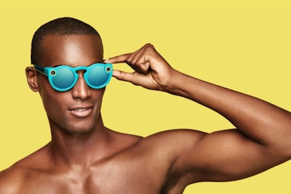 Snapchat-Glasses-Snapchat-Spectacles-2.jpg