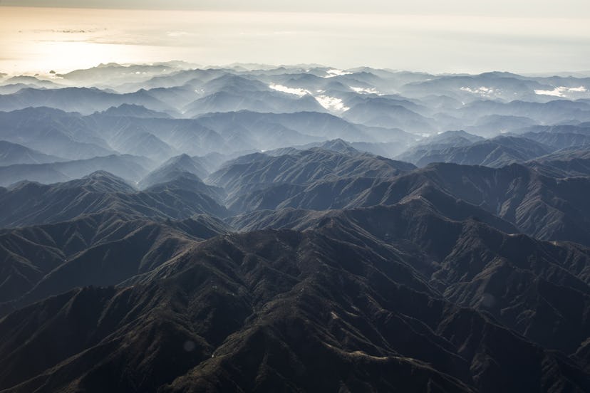 A picturesque panoramic view of the Niseko mountains, situated in the Hokkaido region.