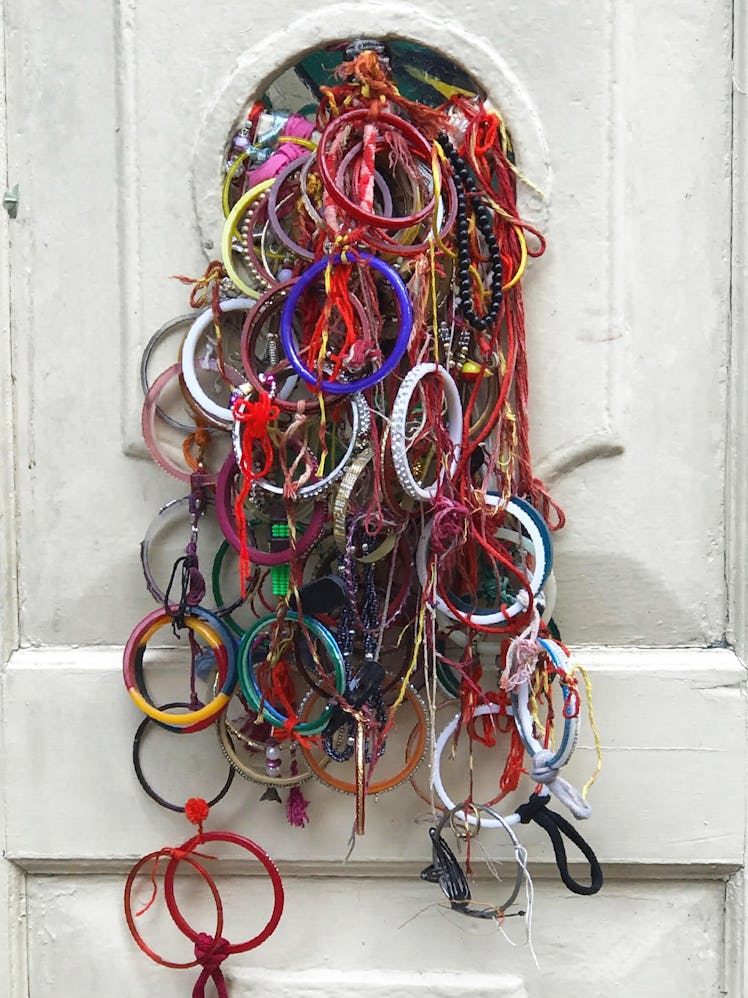 India_Bracelet_Offerings_at_Fort.jpg