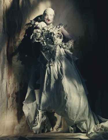 Kate-Moss-Painted-Lady-Paolo-Roversi-for-W-Magazine-2.jpg