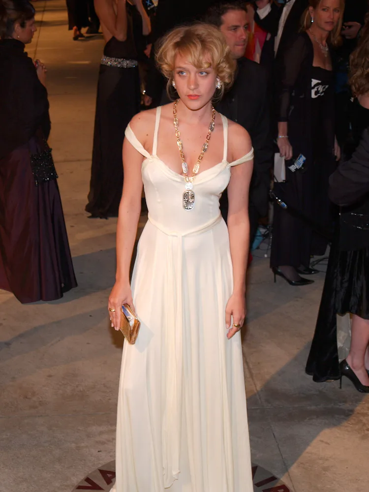 Chlo Sevigny Remembers Fashion Week's '90s Glory Days Chlo Sevigny Remembers Fashion Week's '90s Glory Days