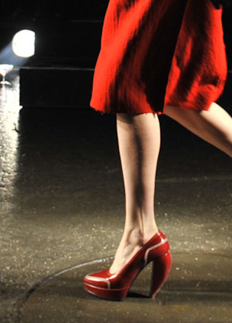 acss_runway_shoes_08_v.jpg