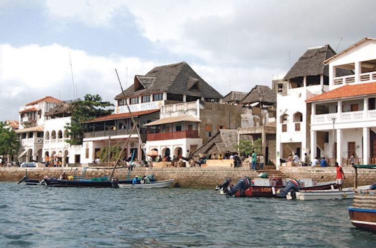 trss_lamu_01_h.jpg