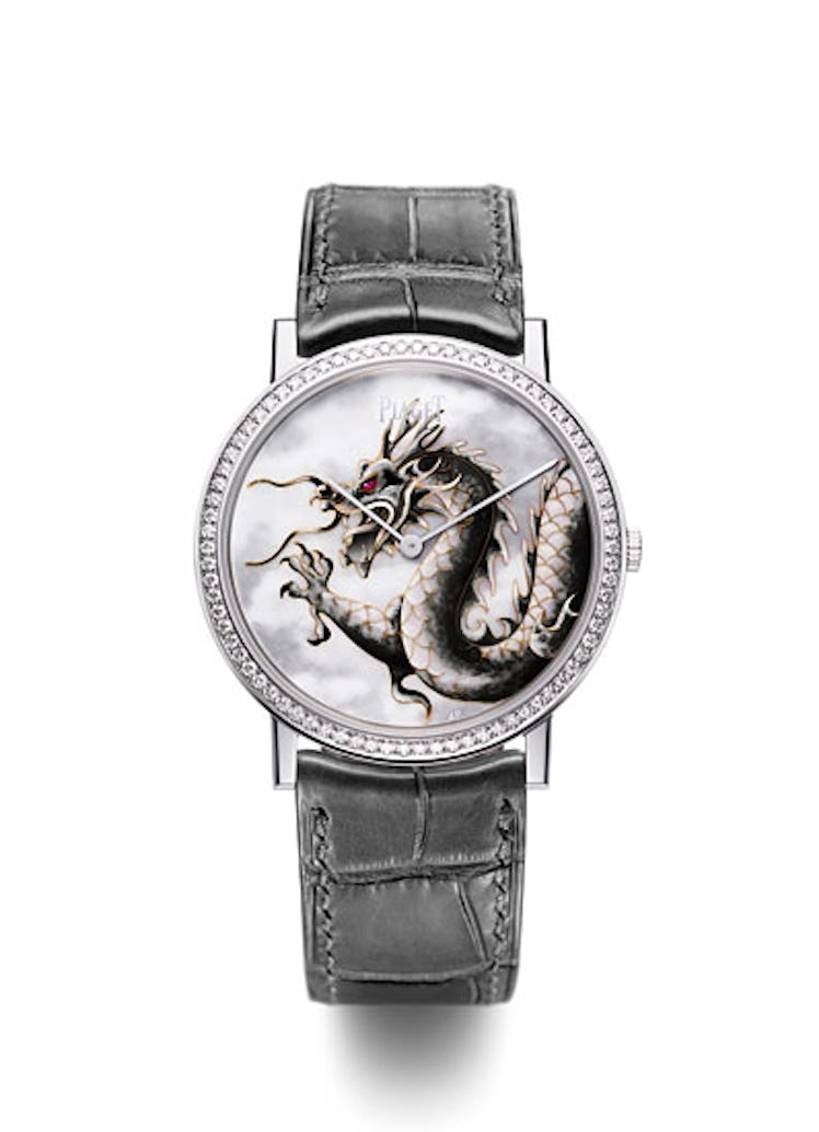 acss-dragon-inspired-jewelry-02-v.jpg