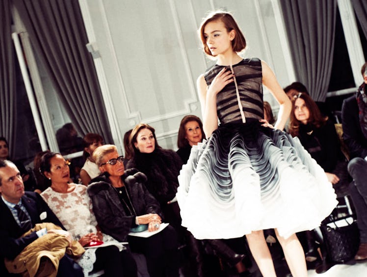 fass-dior-spring-2012-couture-13-l.jpg