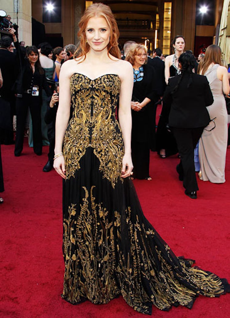 cess-oscars-red-carpet-2012-05-v.jpg