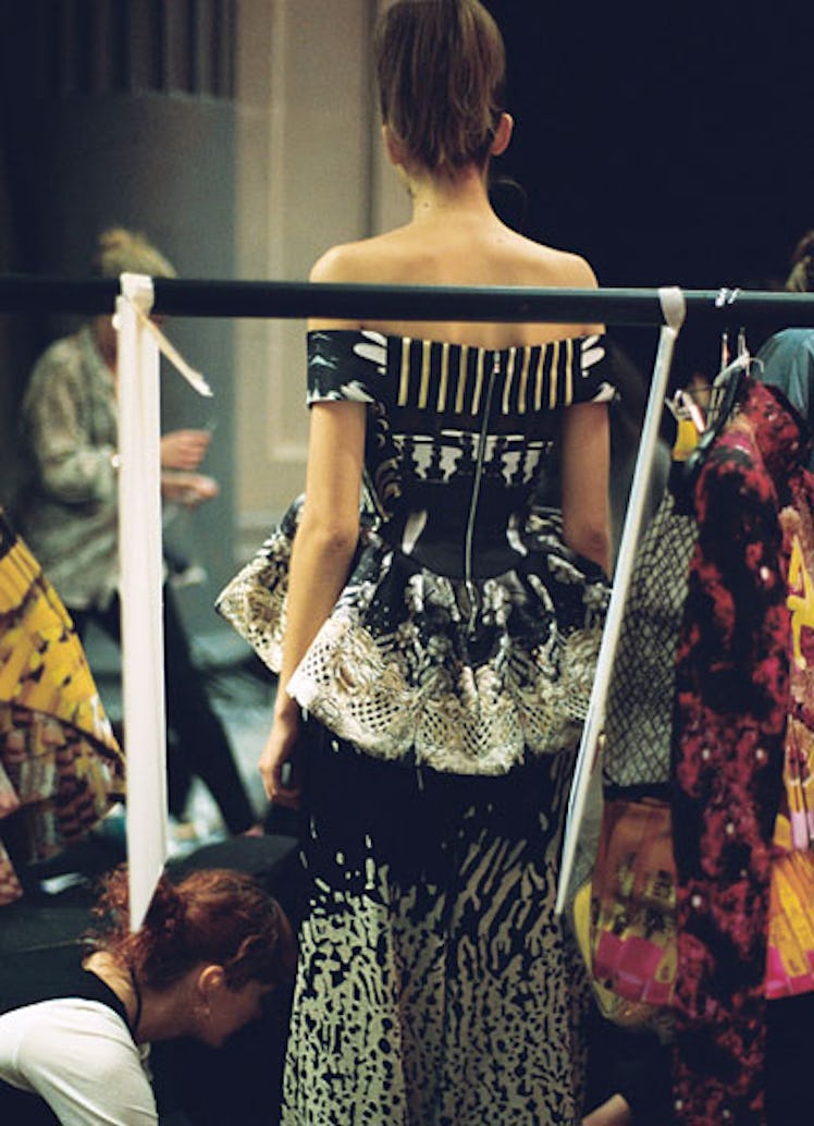 fass-mary-katrantzou-fall-2012-backstage-01-v.jpg