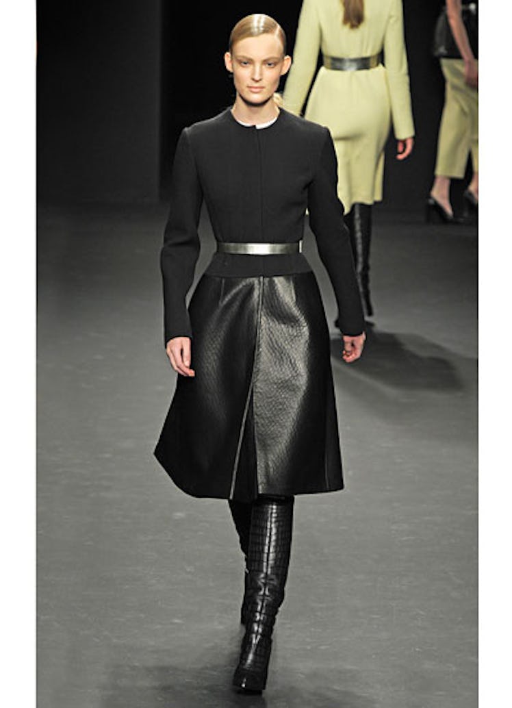 fass-calvin-klein-fall-2012-runway-18-v.jpg