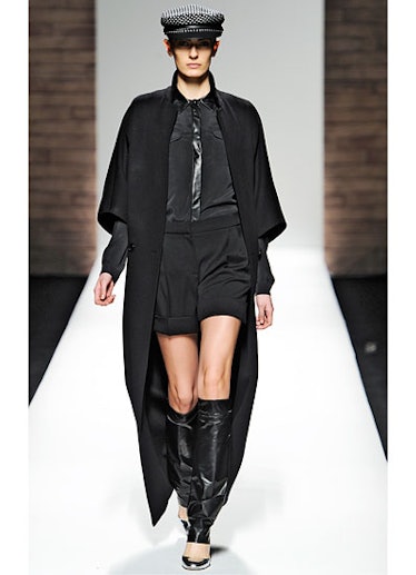 fass-max-mara-fall-2012-runway-20-v.jpg