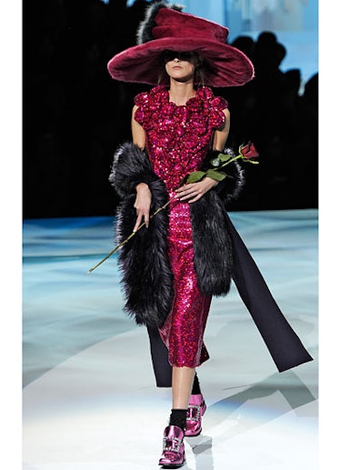 fass-marc-jacobs-fall-2012-runway-40-v.jpg