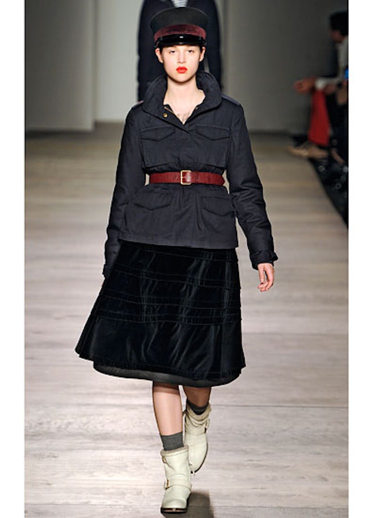 fass-marc-by-marc-jacobs-fall-2012-runway-21-v.jpg