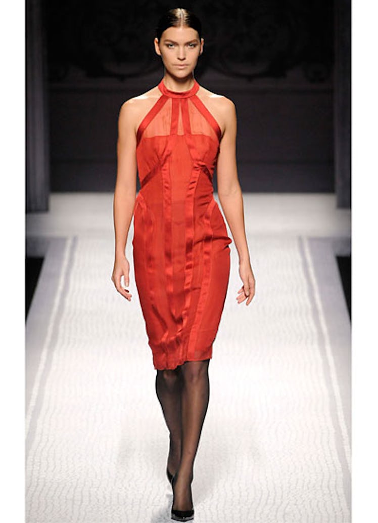 fass-alberta-ferretti-fall-2012-runway-24-v.jpg