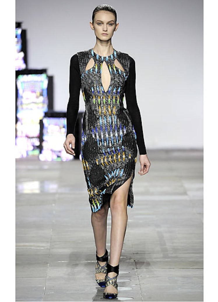 fass-peter-pilotto-fall-2012-runway-07-v.jpg