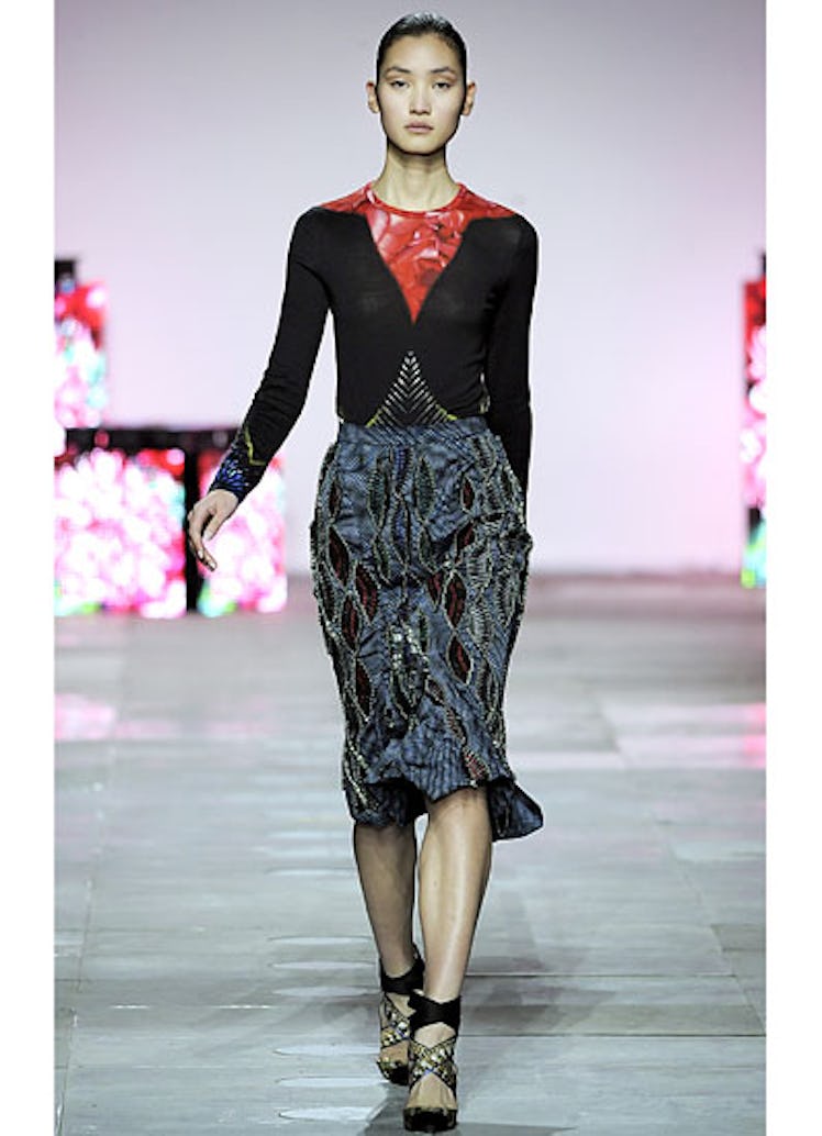 fass-peter-pilotto-fall-2012-runway-24-v.jpg