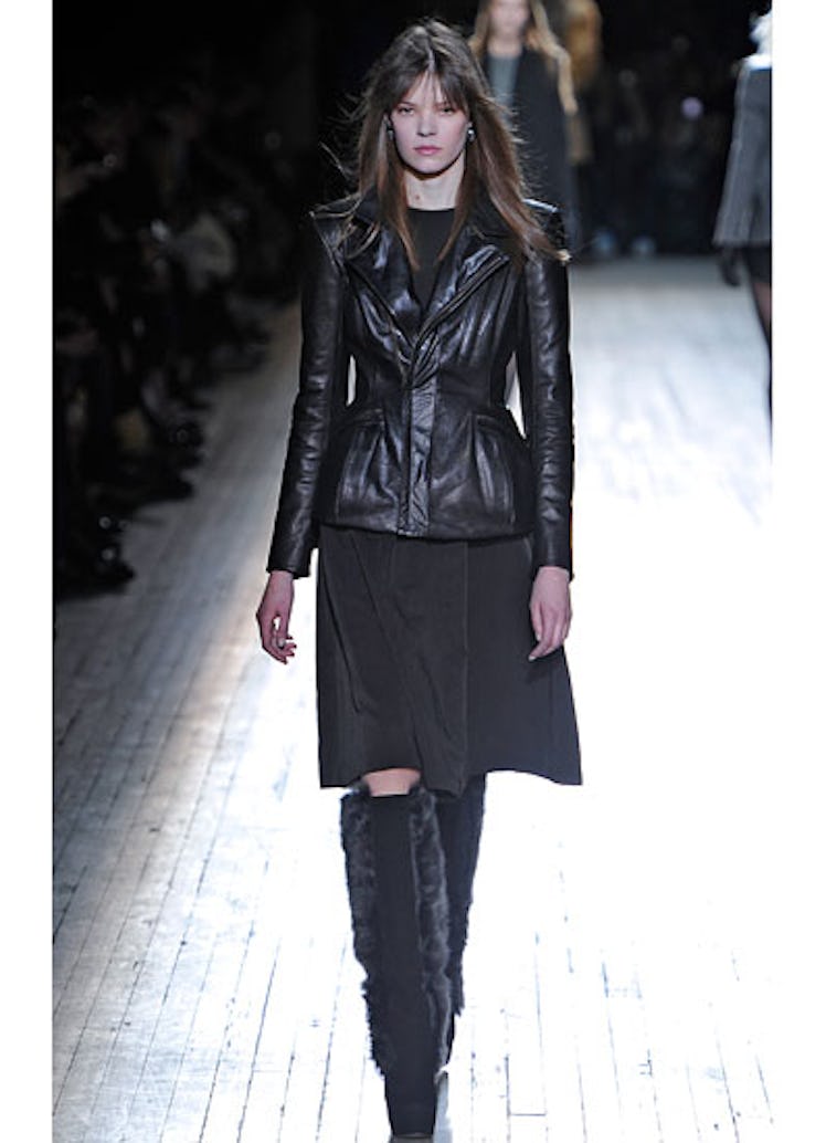 fass-theysken-theory-fall-2012-runway-27-v.jpg