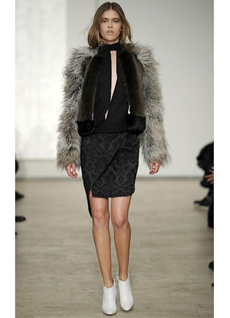 fass-juan-carlos-obando-fall-2012-runway-part-2-09-v.jpg