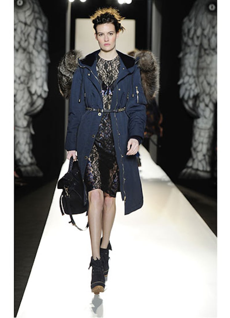 fass-mulberry-fall-2012-runway-20-v.jpg